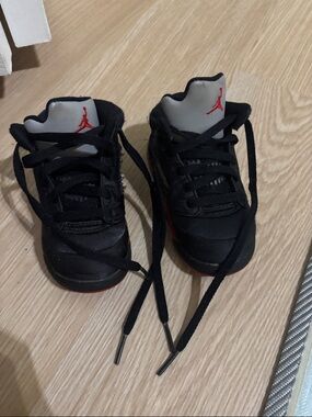 Jordan Toddler Black and Red High-Top Sneakers